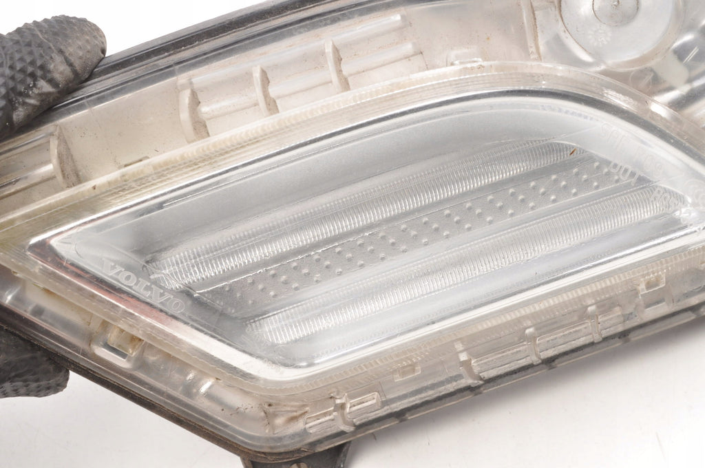 LED LAMP LEFT VOLVO S60 II V60 89091133