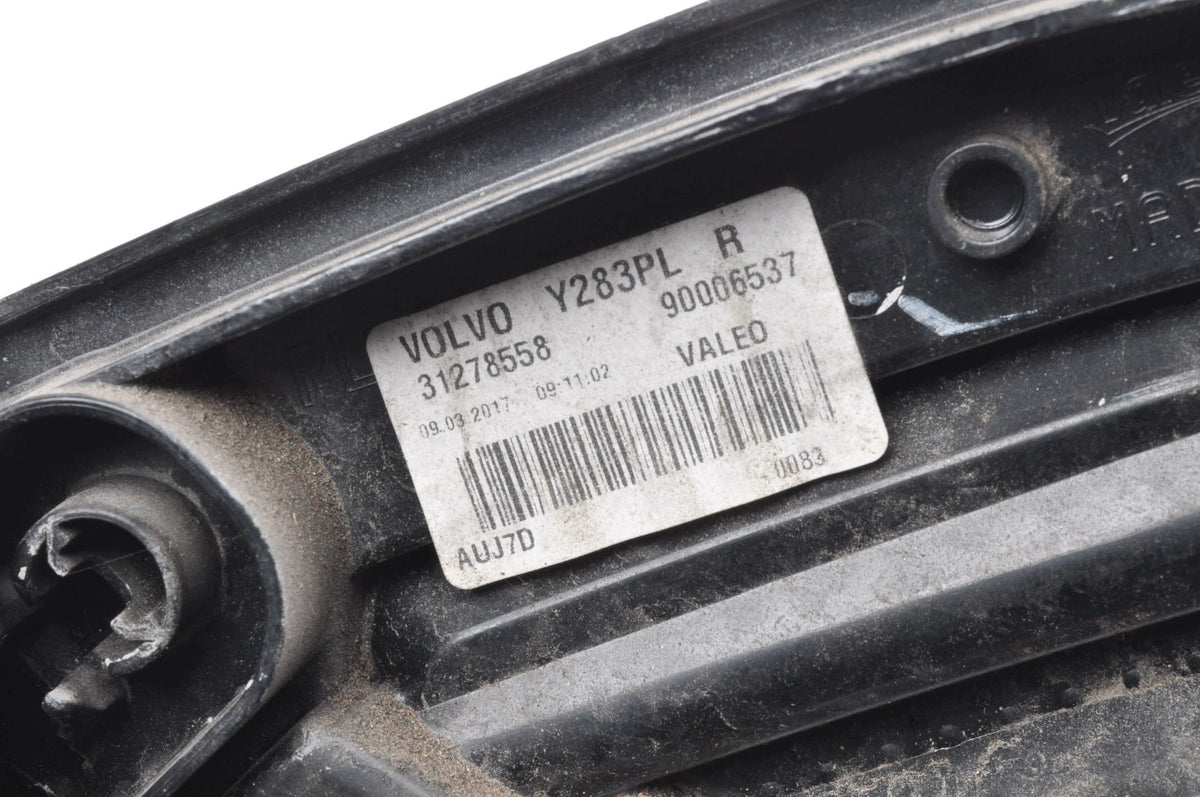 LED LAMP RIGHT DAYTIME RUNNING LAMP VOLVO S60 II V60 31278558