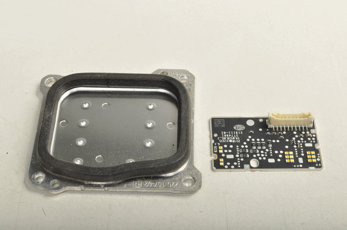 LED MODULE RIGHT VOLVO S60 III V60 II 220157-02