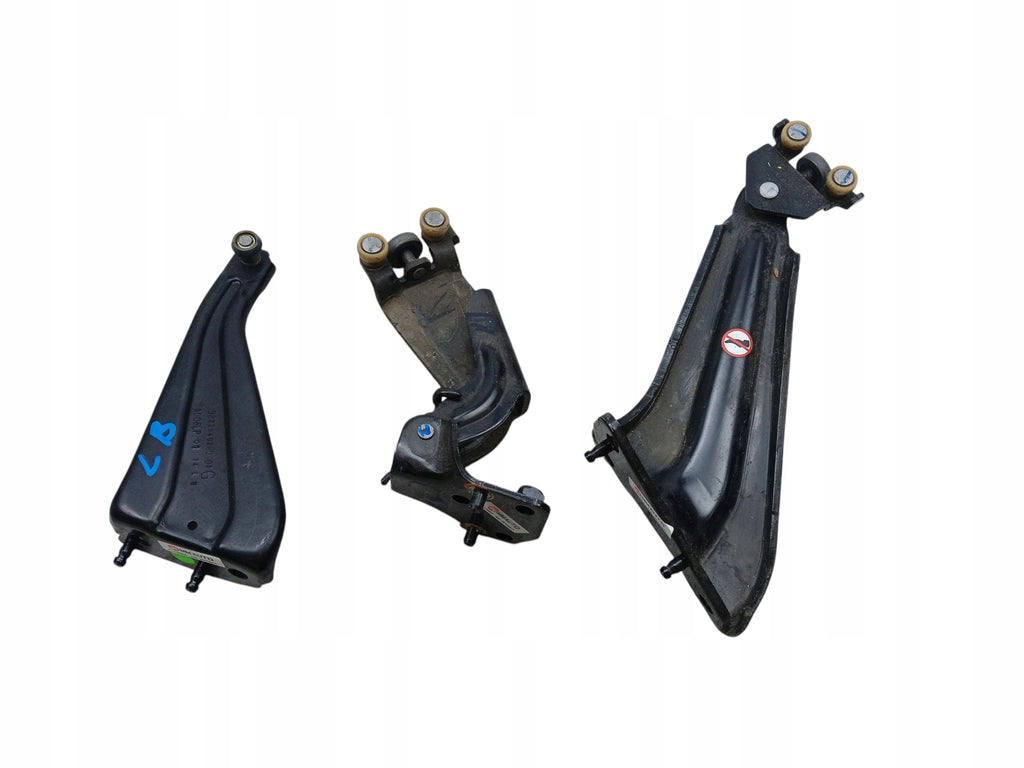LEFT SIDE DOOR ROLLERS SET PEUGEOT RIFTER (2018-2023)