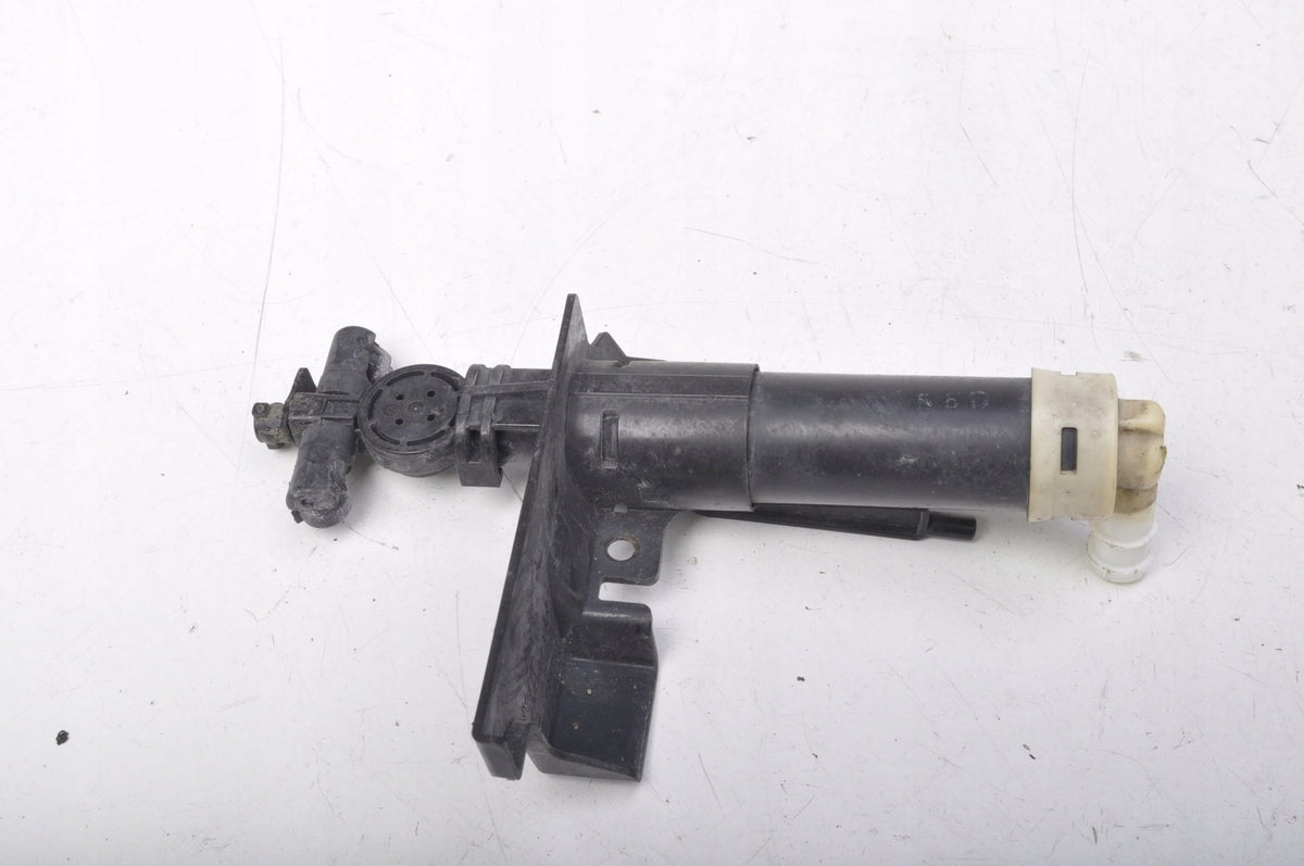 LEGACY IV HEADLIGHT WASHER PUMP LEFT