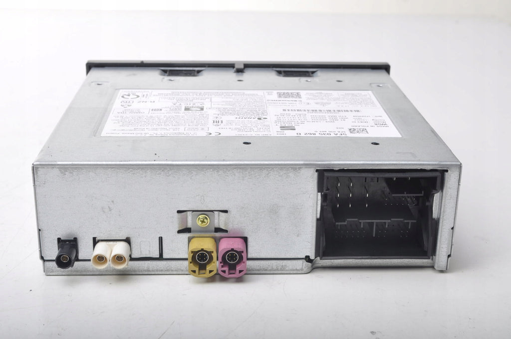 LEON IV NAVIGATION READER 5FA035862D 2021R