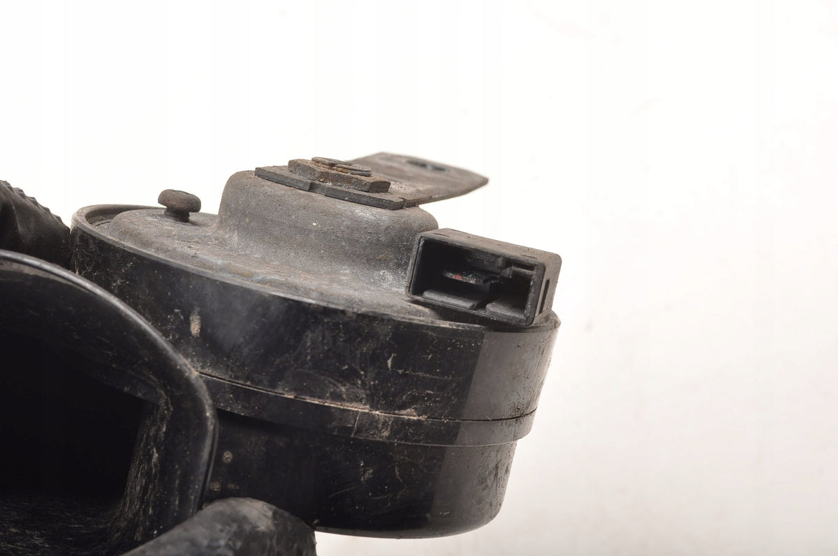 LEXUS IS III HORN BEEP 86520-30610
