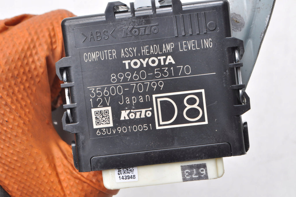 LEXUS IS III MODULE CONTROLLER LIGHT RELAY 89960-53170