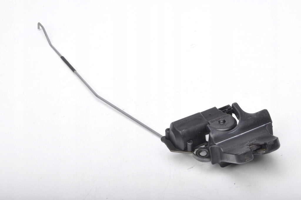 LEXUS LS II TAILGATE LOCK
