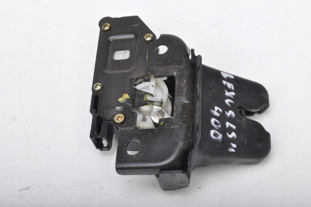 LEXUS LS II TAILGATE LOCK