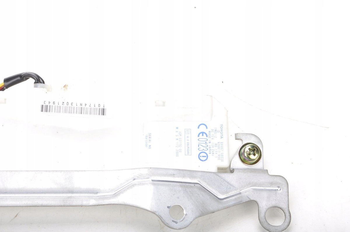 LEXUS LS III 430 RADIO ANTENNA 89992-50030