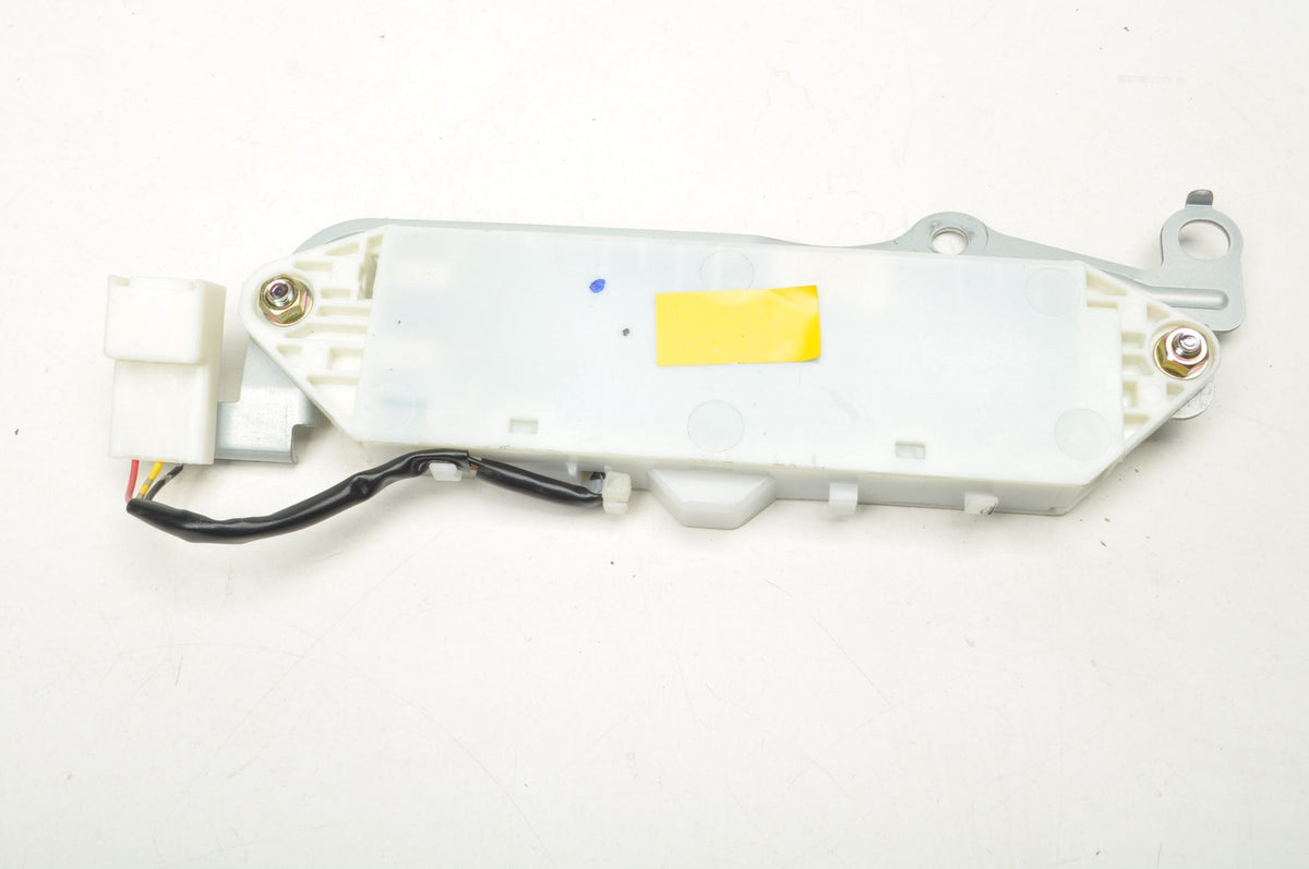 LEXUS LS III LIFT MODULE KEYLESS DRIVER 89992-50060
