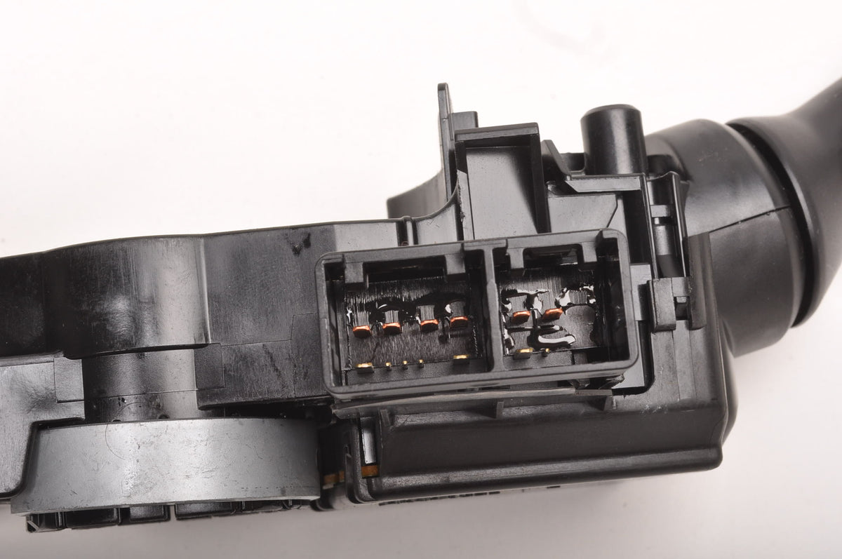 LEXUS RX II COMBINED SWITCH 3031017F192