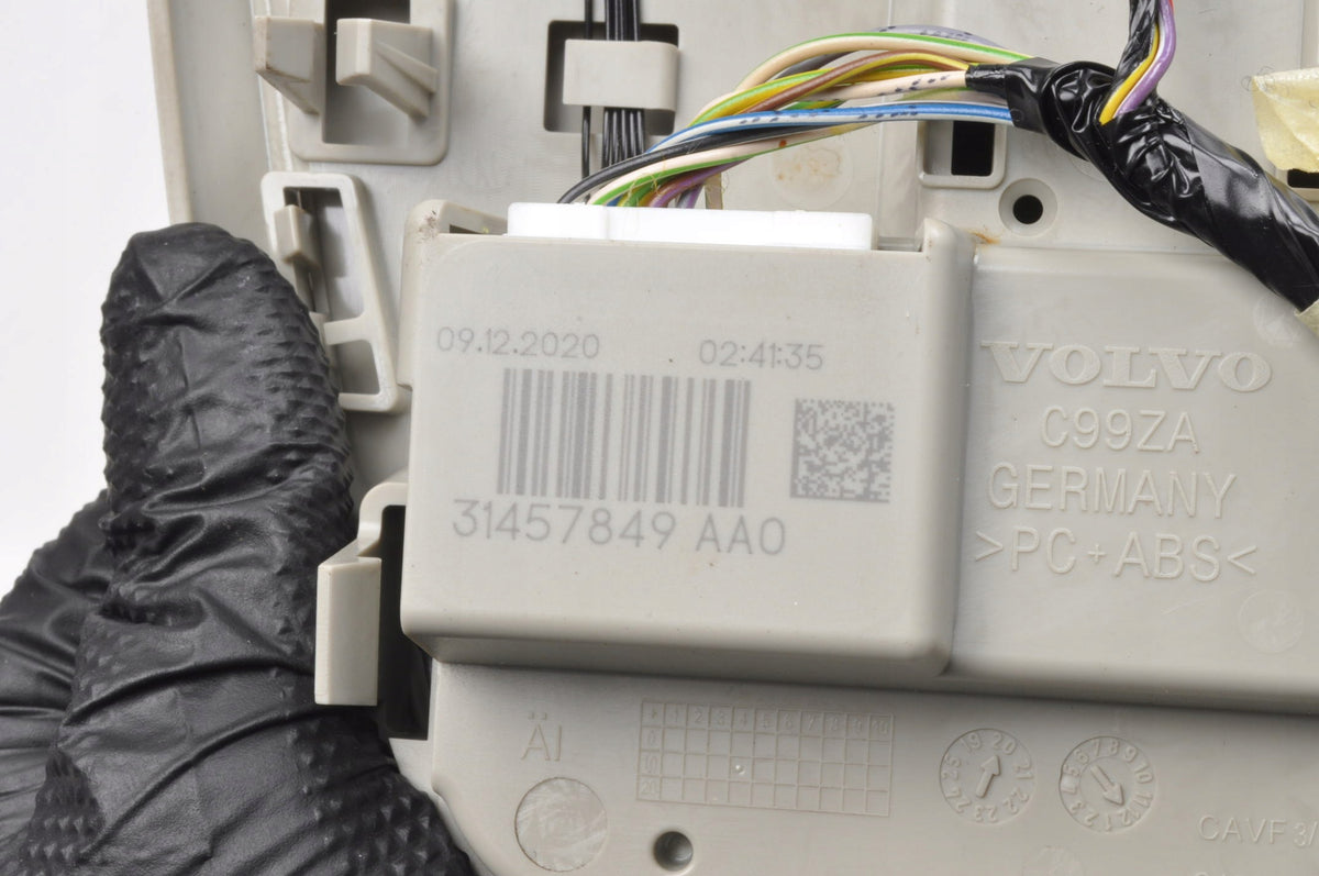 LIGHTING INTERIOR CABIN LAMP VOLVO XC40 II 31457849