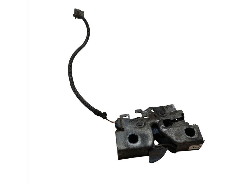 LOCK BOLT MASK VOLKSWAGEN PASSAT B8 (2014-2019) 5G2823509G