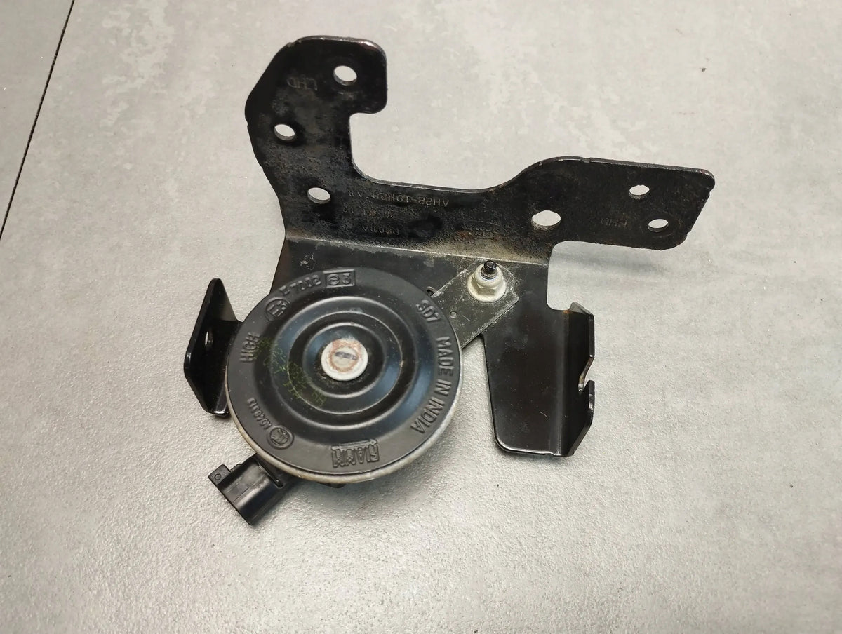 Land Rover Range Rover Sport L320 HORN SIGNAL 7184419