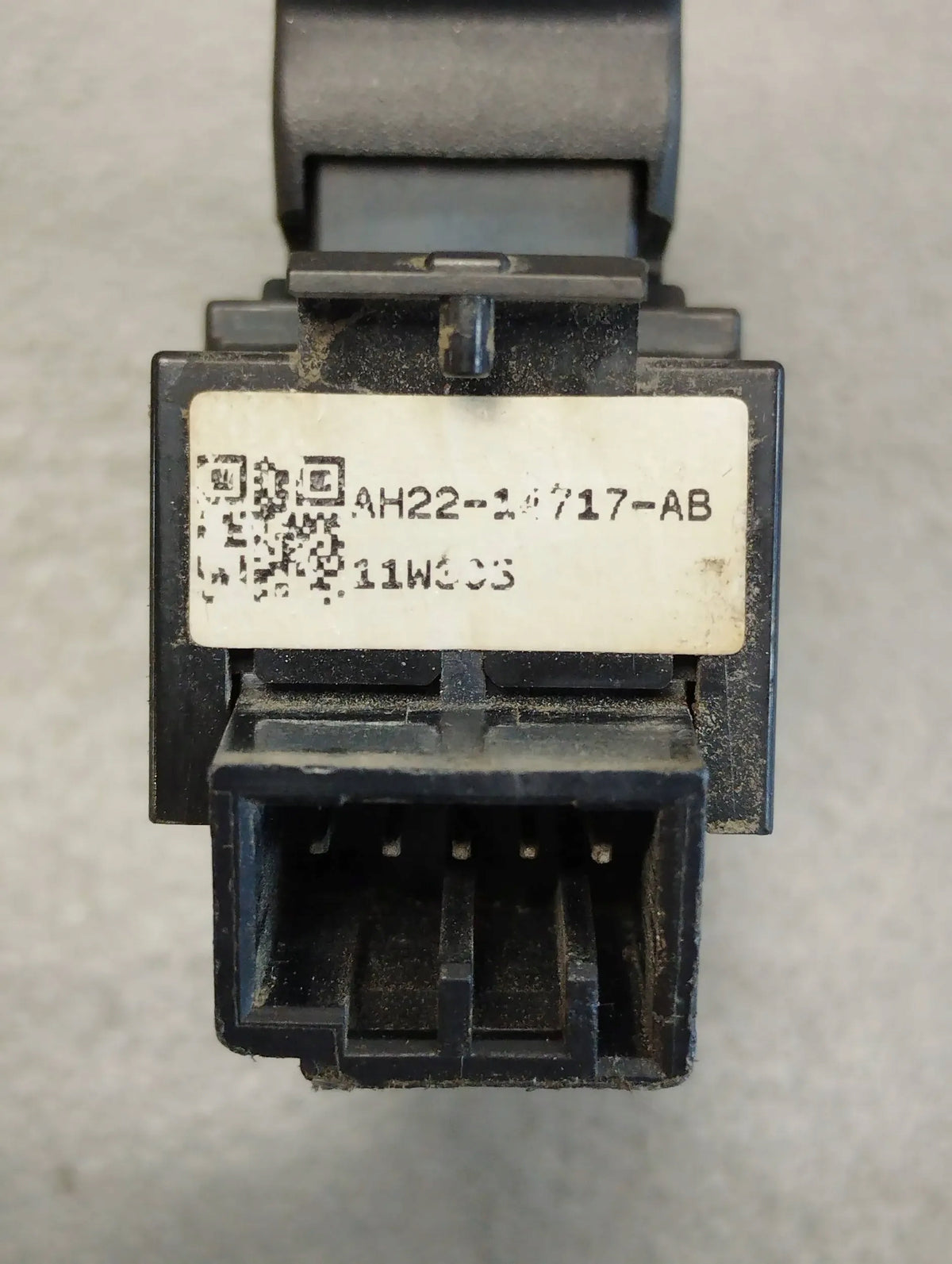 Land Rover Range Rover Sport L320 SWITCH RIGHT FRONT WINDOW AH2214717AB