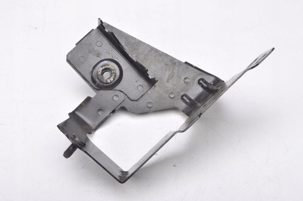 MASERATI GHIBLI III 3.0 D ABS PUMP MOUNT