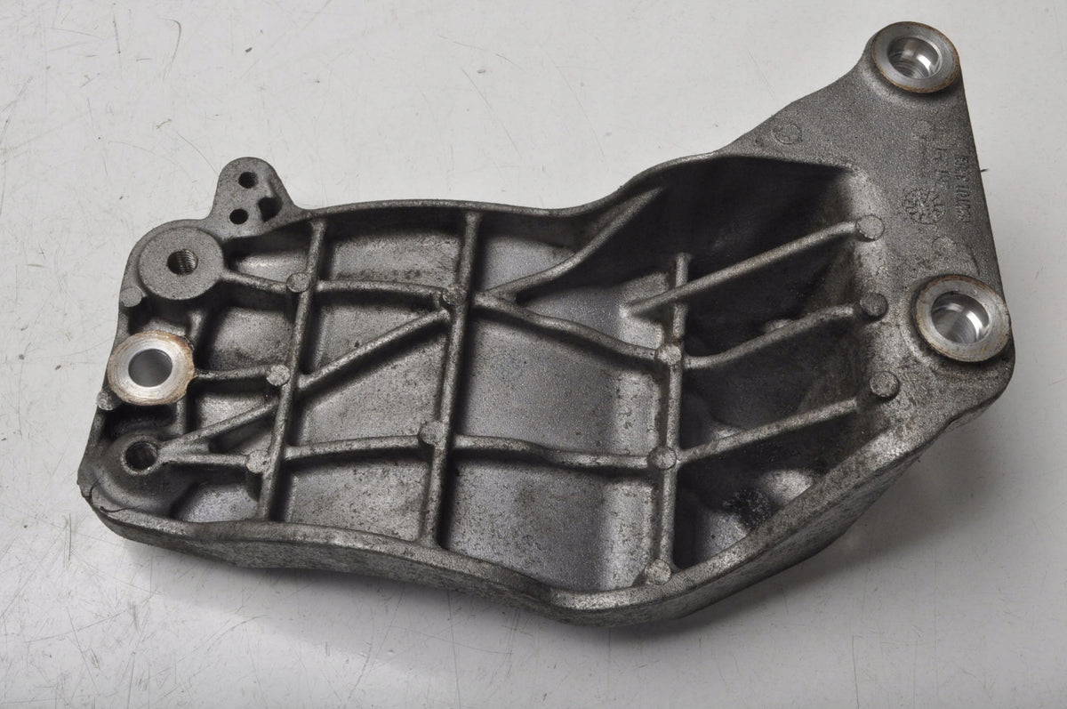 MASERATI GHIBLI III 3.0 D PAW MOTOR BRACKET
