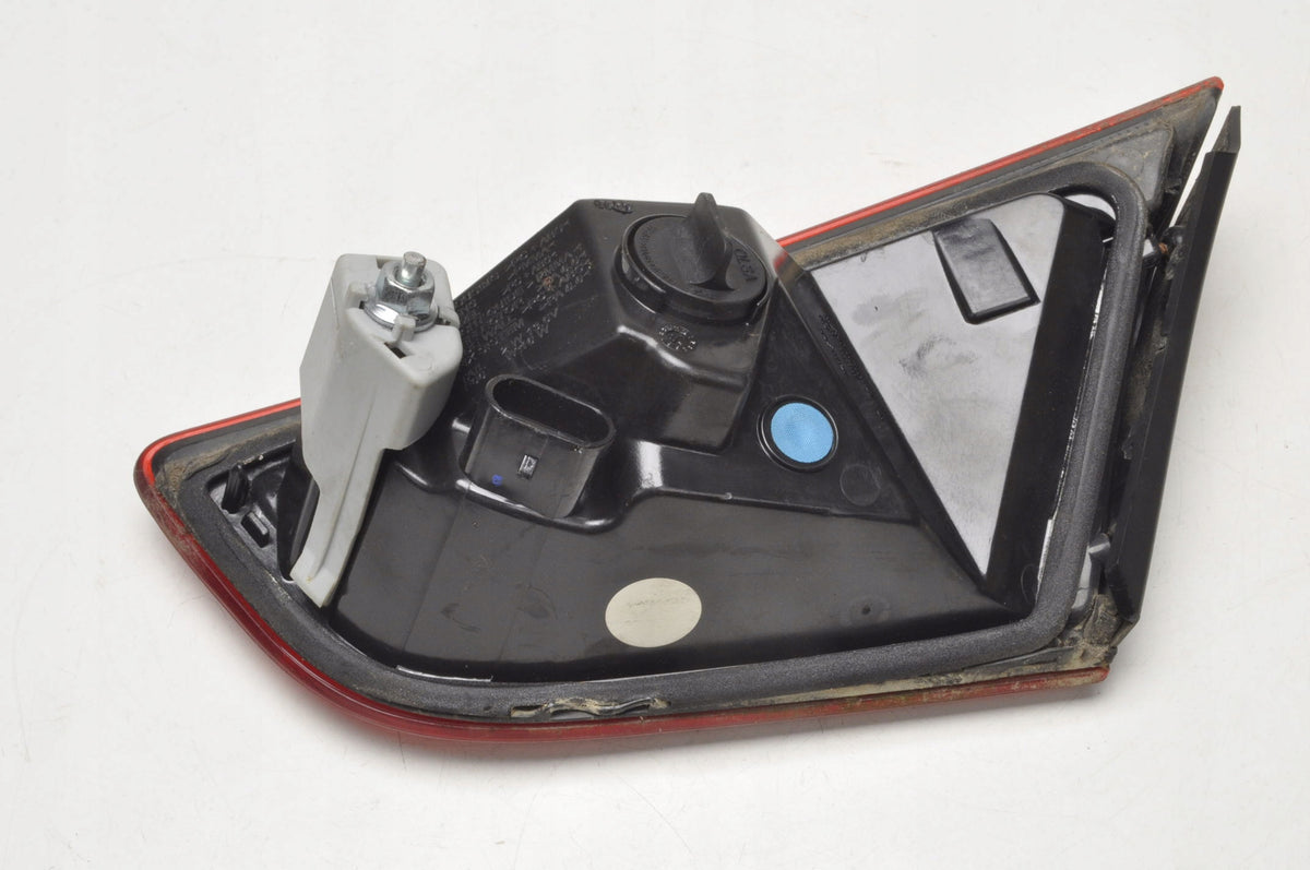MASERATI GHIBLI III LEFT REAR LAMP IN FLAP 06700046820