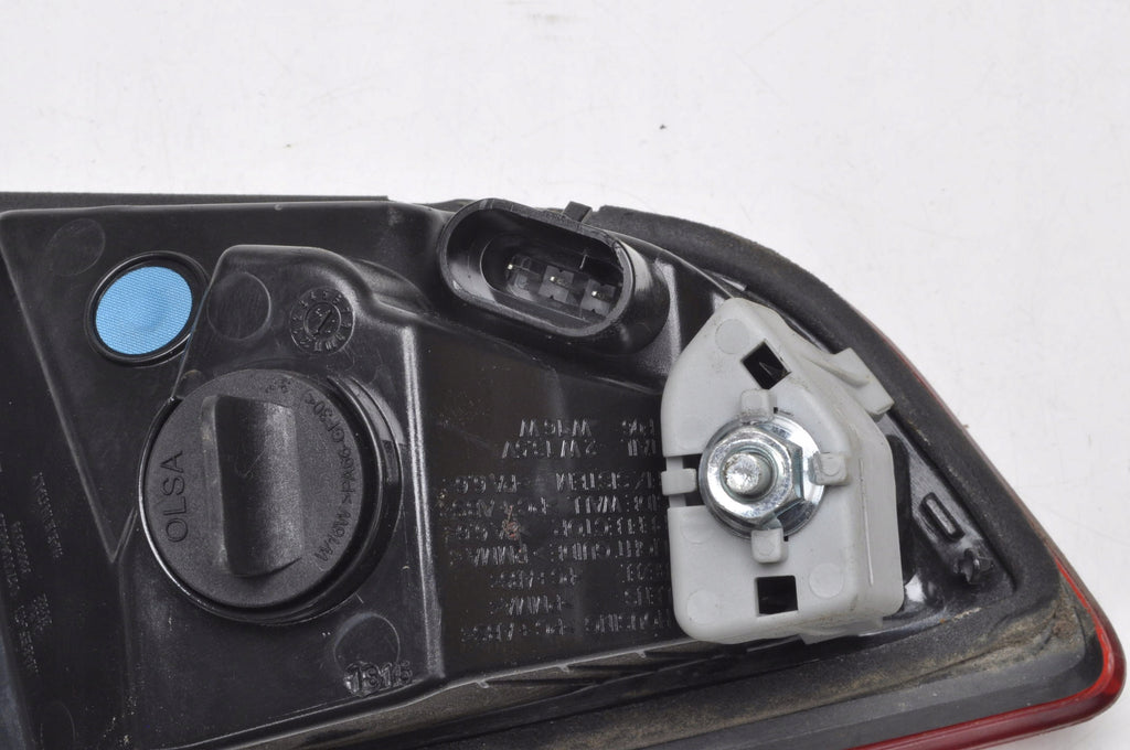 MASERATI GHIBLI III LEFT REAR LAMP IN FLAP 06700046820