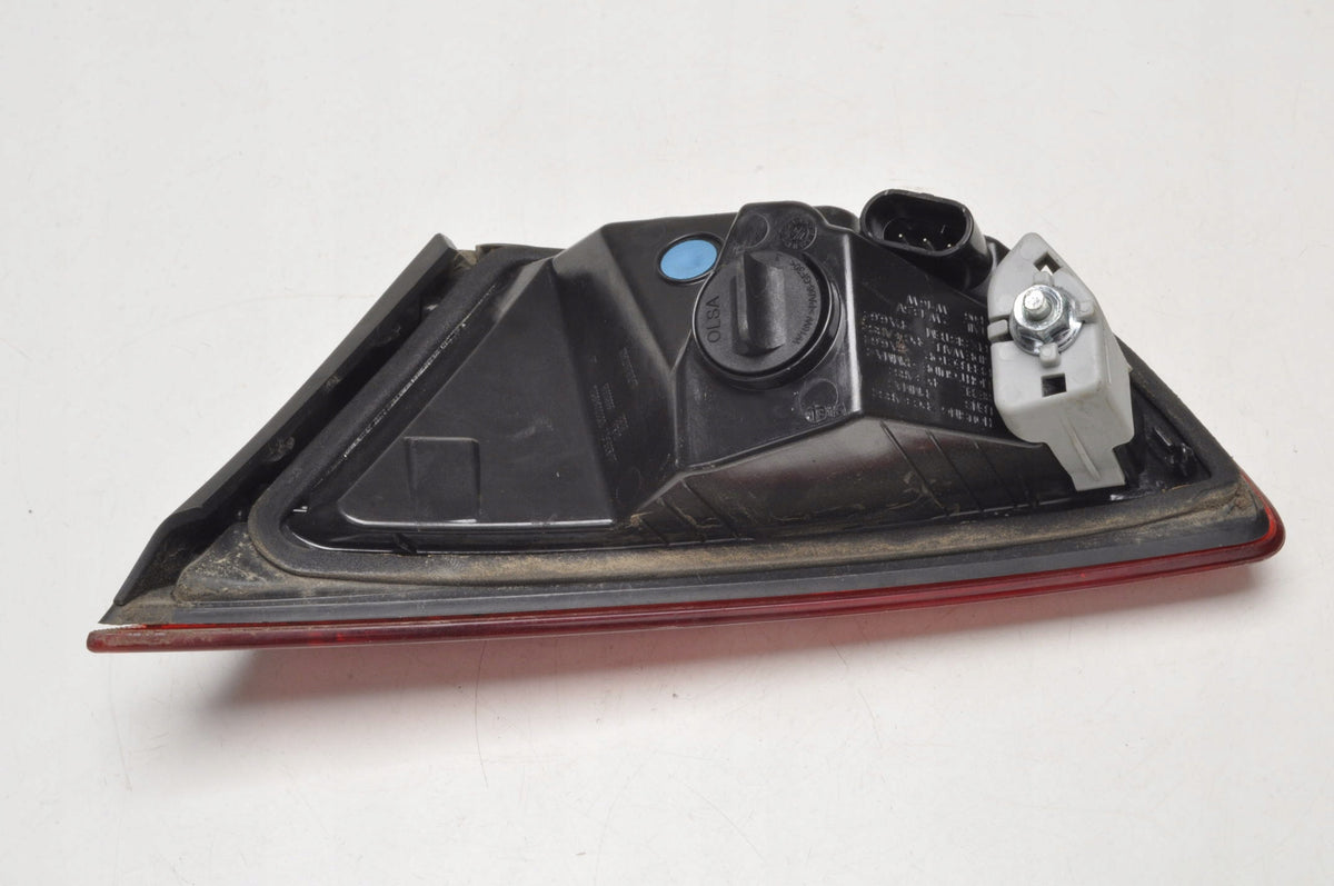 MASERATI GHIBLI III LEFT REAR LAMP IN FLAP 06700046820