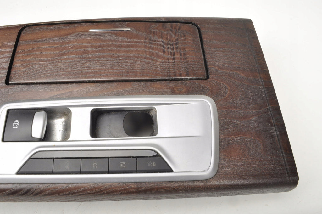 MASERATI GHIBLI III MIDDLE PANEL DECOR TUNNEL