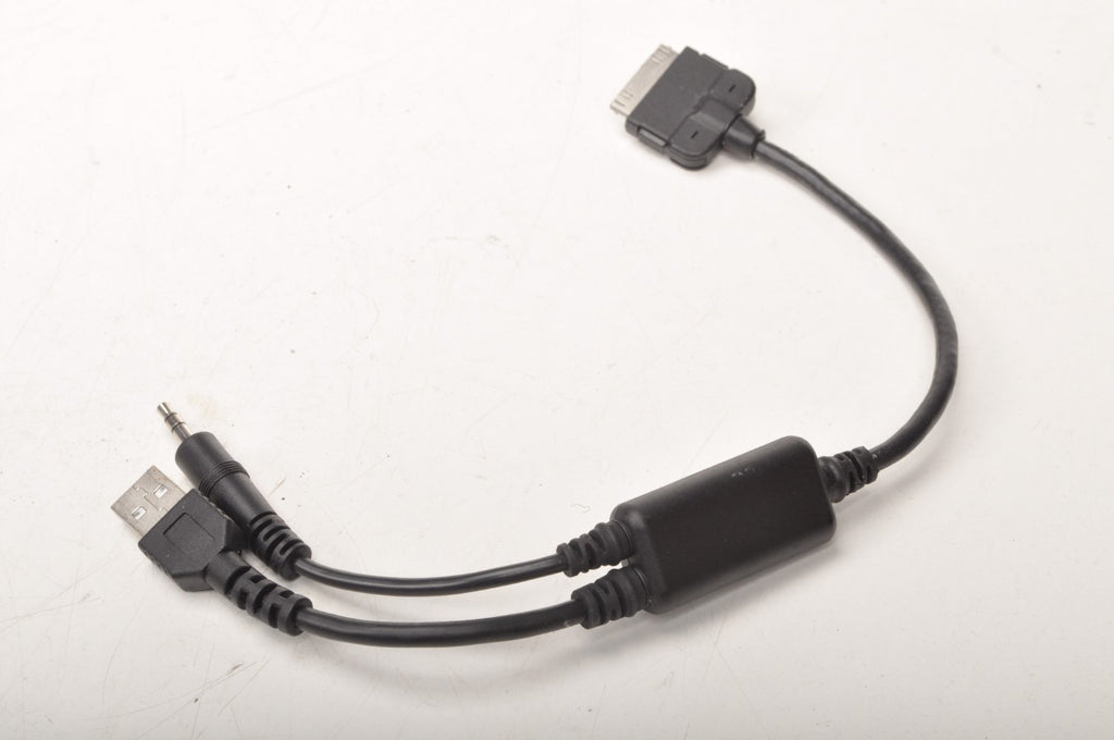 MASERATI GRANTURISMO CABLE AUX USB IPOD IPHONE