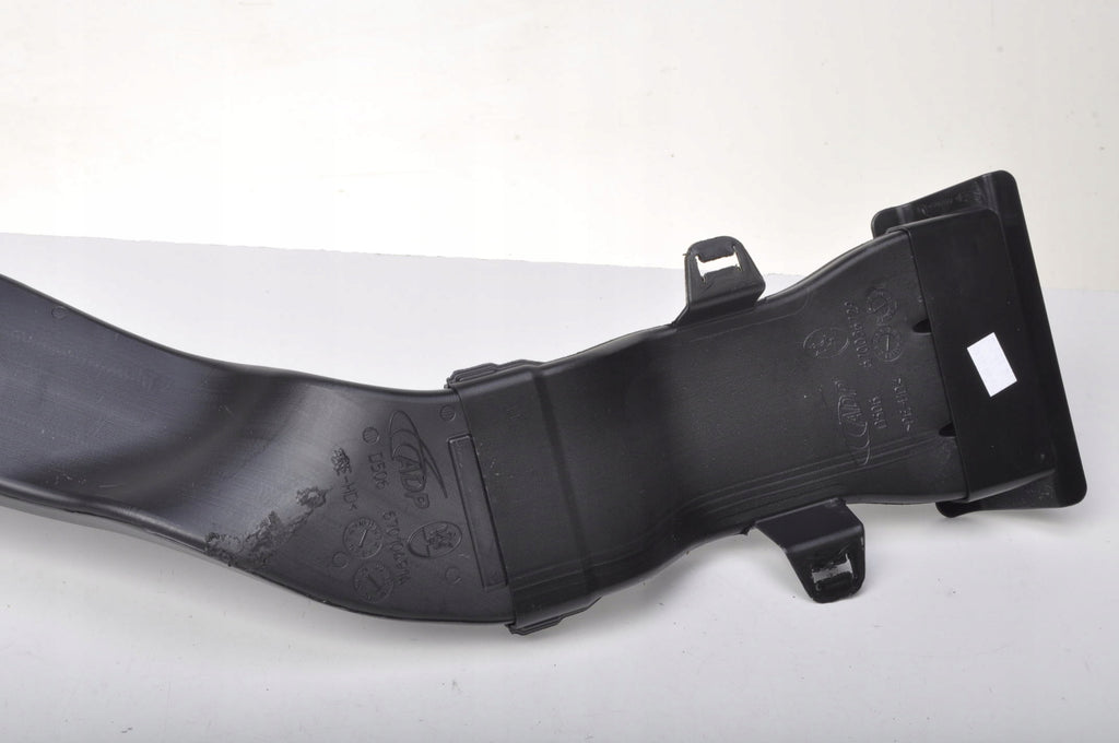 MASERATI LEVANTE S Q4 3.0 AIR INTAKE PIPE