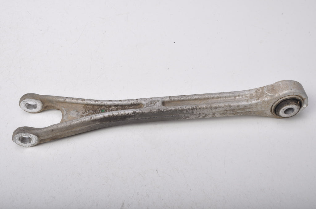 MASERATI LEVANTE SQ4 CONTROL ARM RIGHT REAR 067000280
