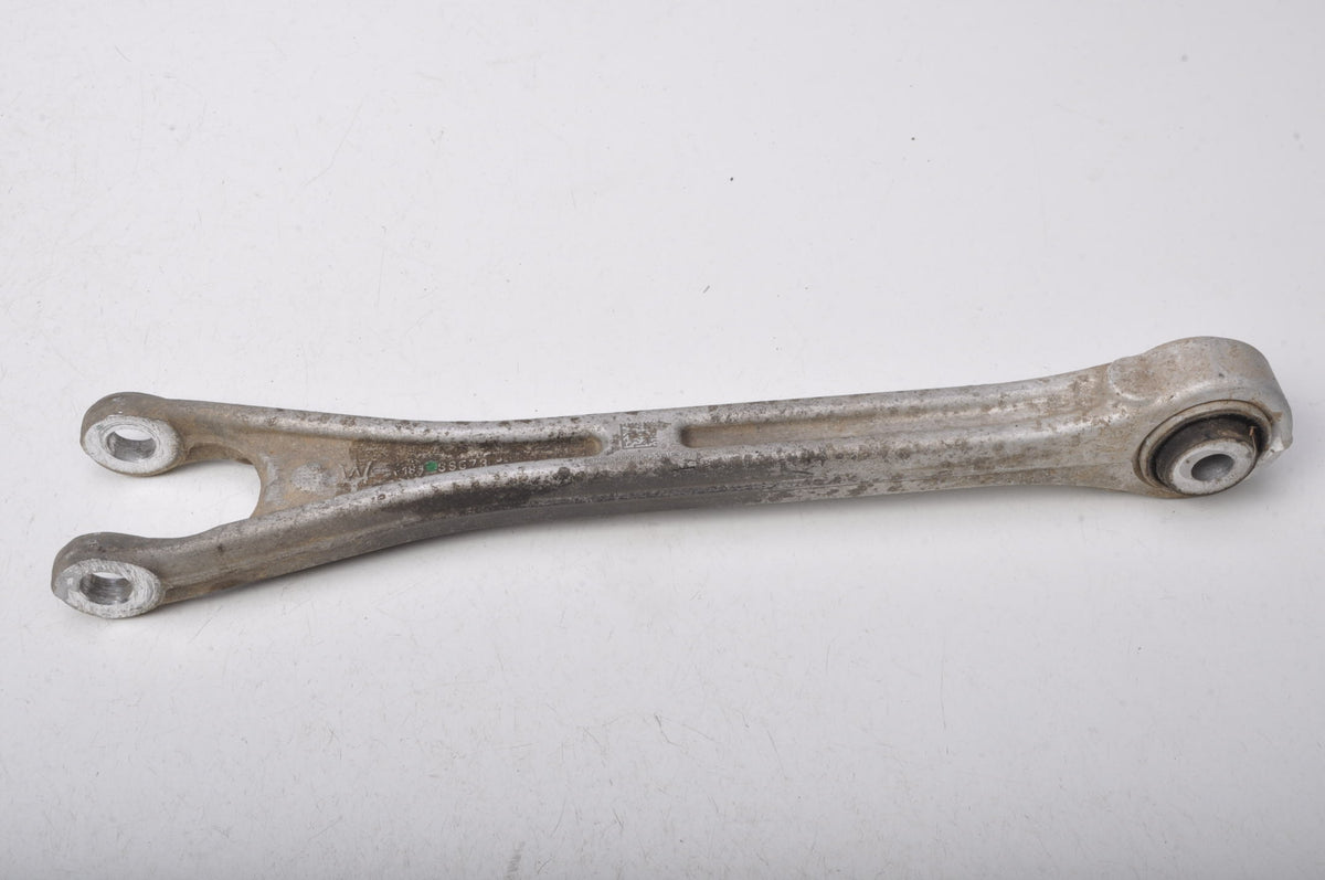 MASERATI LEVANTE SQ4 CONTROL ARM RIGHT REAR 067000280