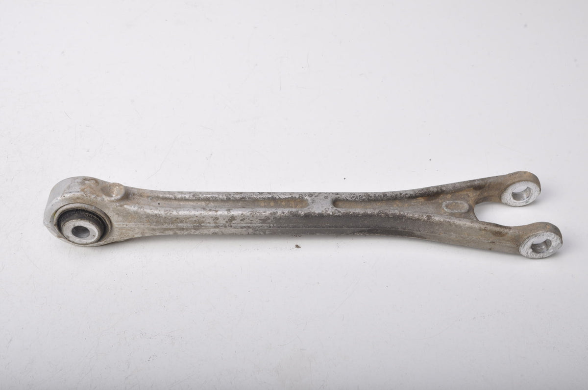 MASERATI LEVANTE SQ4 CONTROL ARM RIGHT REAR 067000280