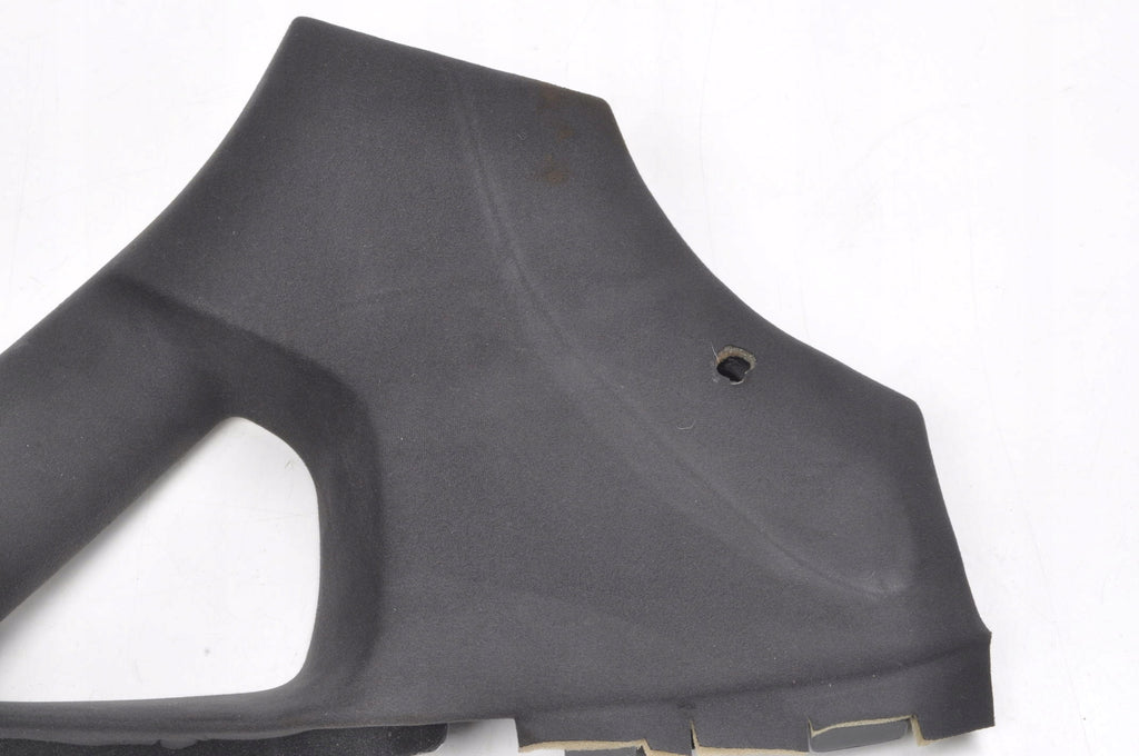 MASERATI QUATTROPORTE VI POST COVER LEFT REAR 670010344