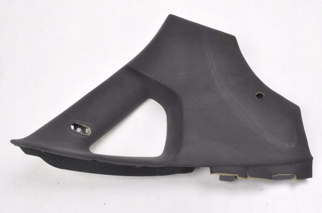 MASERATI QUATTROPORTE VI POST COVER LEFT REAR 670010344