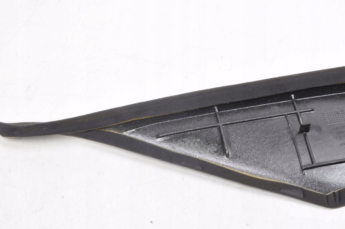MASERATI QUATTROPORTE VI POST COVER RIGHT REAR 06700114850