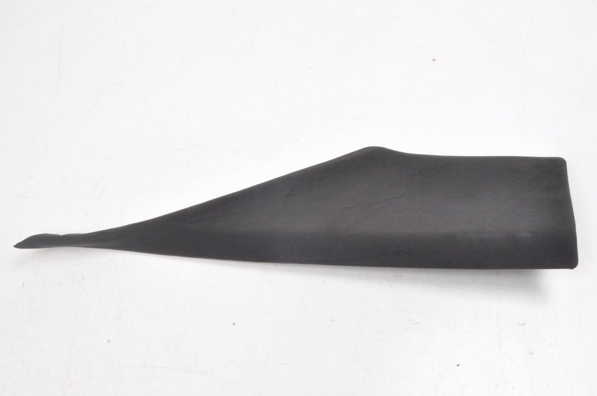 MASERATI QUATTROPORTE VI POST COVER RIGHT REAR 06700114850