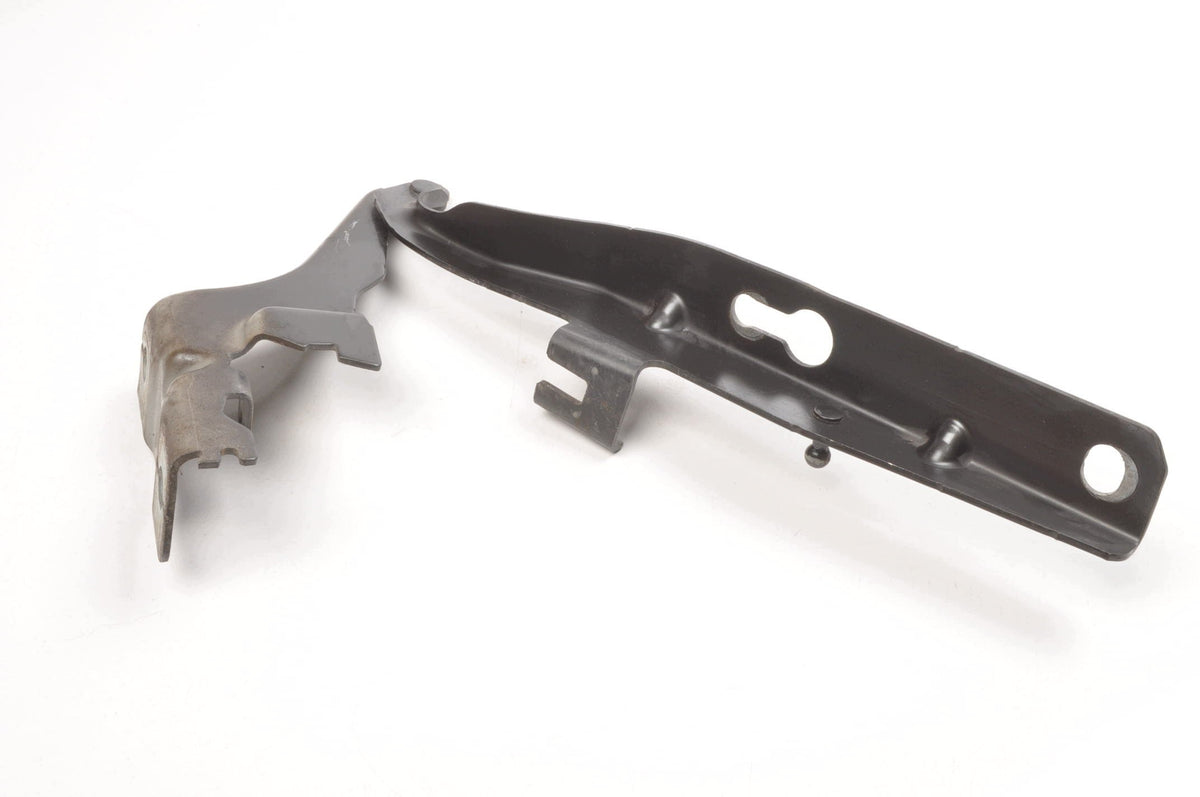 MASK HINGE LEFT VOLVO XC60 II 31424537 724-16