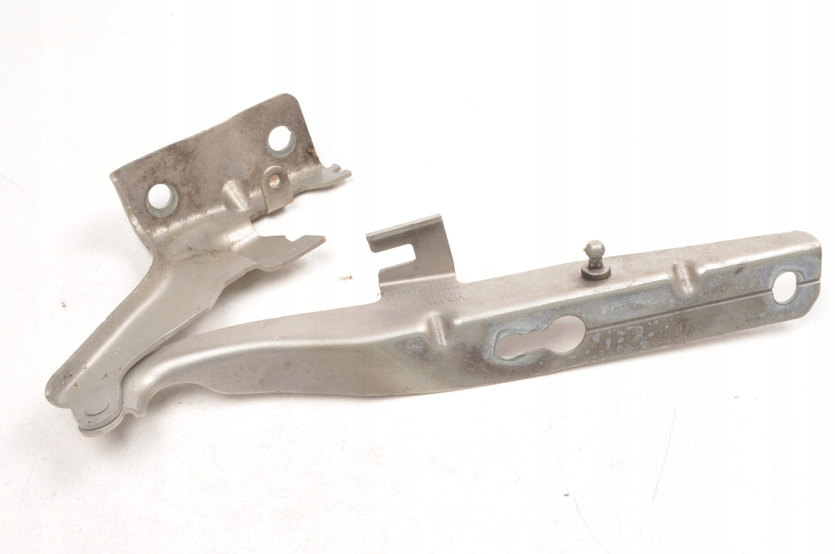 MASK HINGE LEFT VOLVO XC60 II 31424537