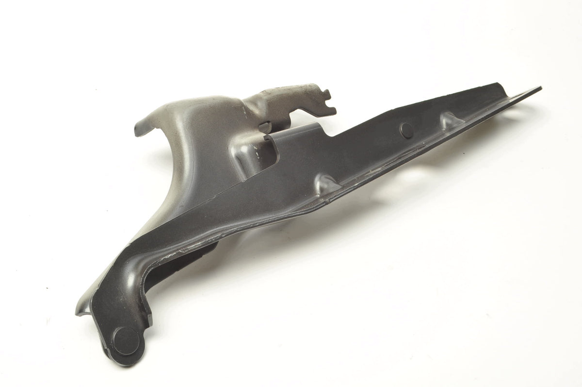 MASK HINGE RIGHT VOLVO XC60 II 31424538 724-16
