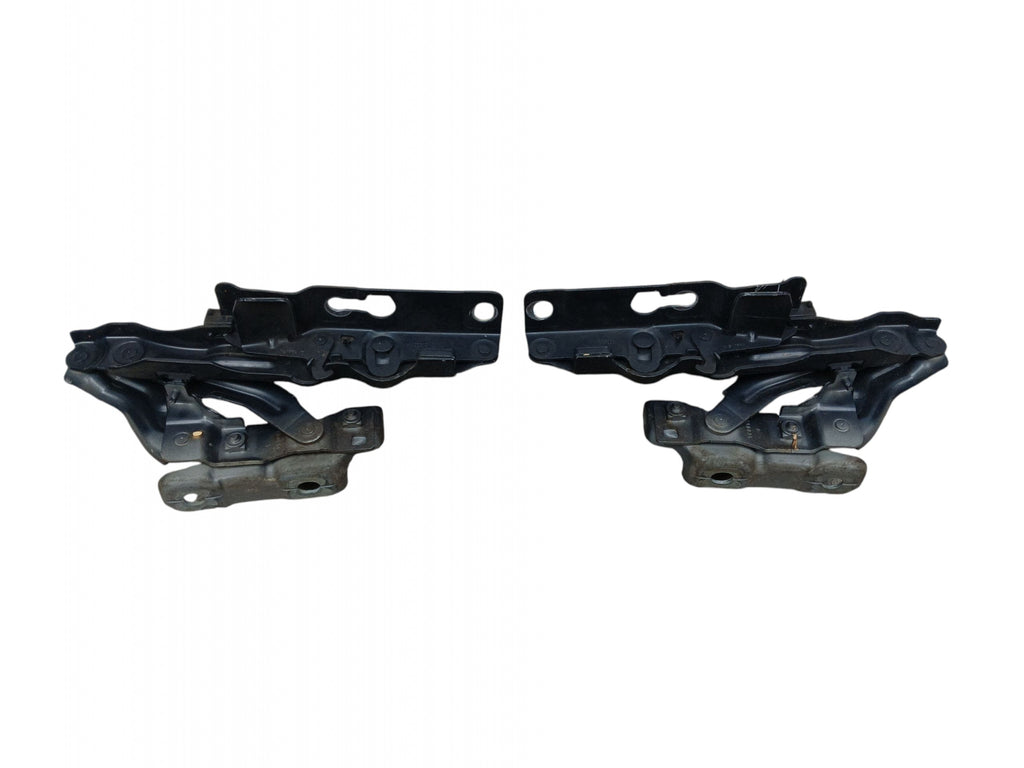 MASK HINGES LEFT RIGHT SET VOLVO V90 16-20 32219800 32219799 LAK. 492