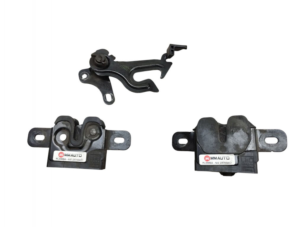 MASK LOCKS LEFT RIGHT BOLT HITCH SET VOLVO V40 II 31218611