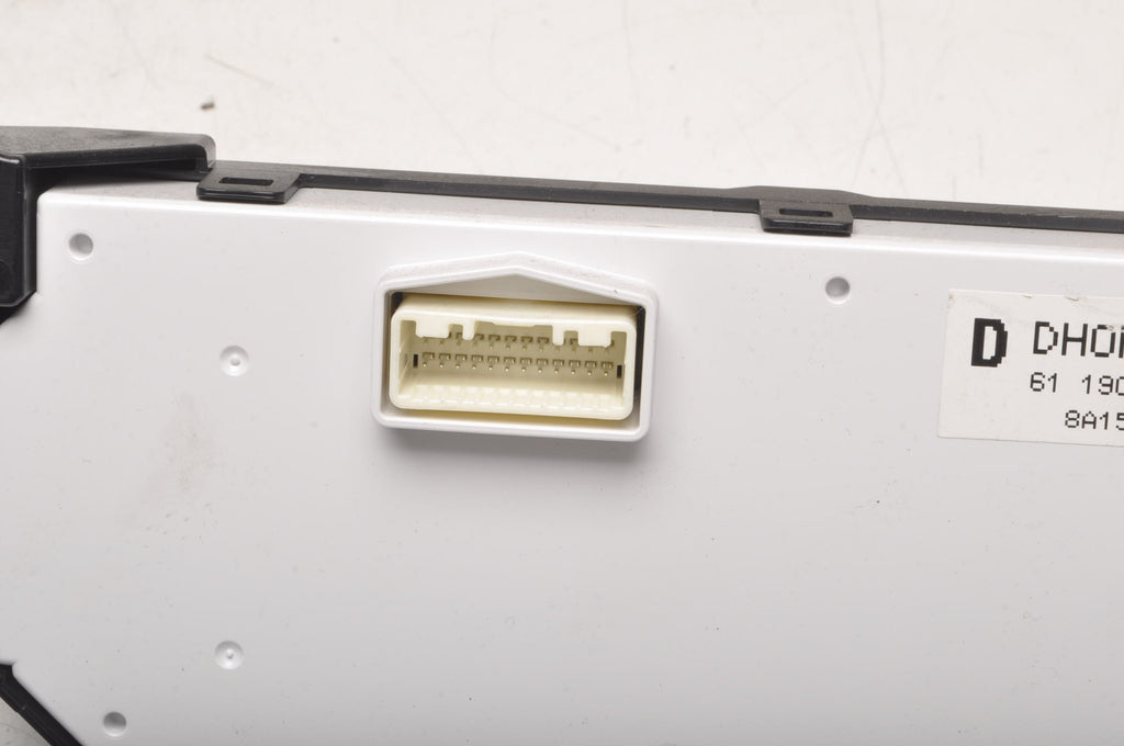 MAZDA 2 DL DJ AIR CONDITIONING PANEL DH0P61190C