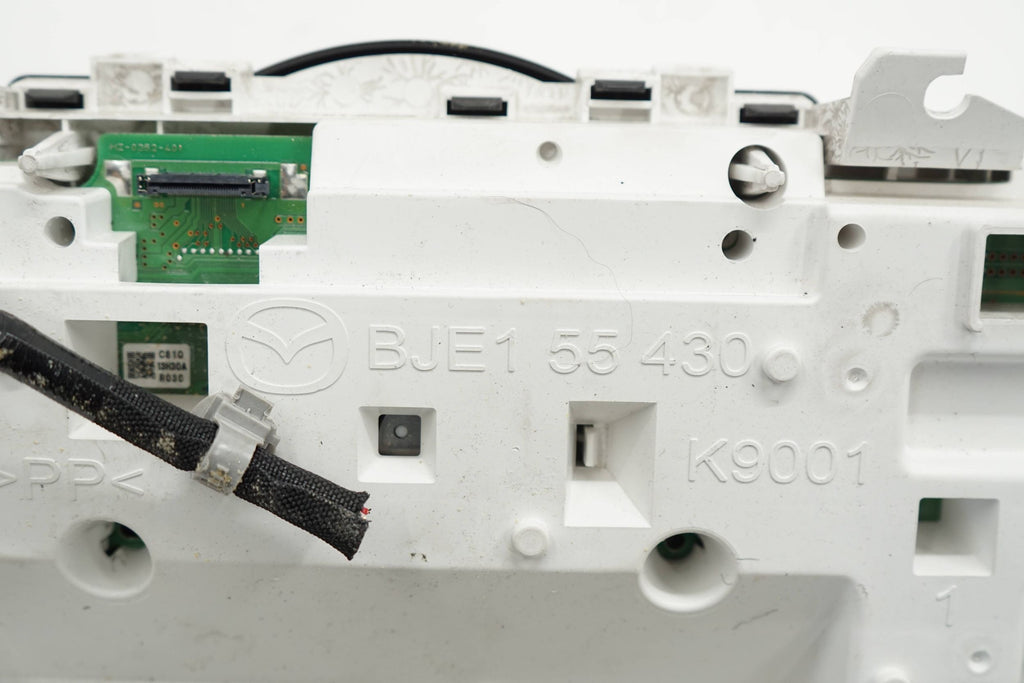 MAZDA 3 III BM 14R COUNTER CLOCKS EUROPE BJE55430