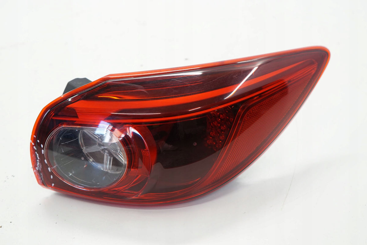 MAZDA 3 III BM 14R LAMP RIGHT REAR IN FENDER B45D-51150