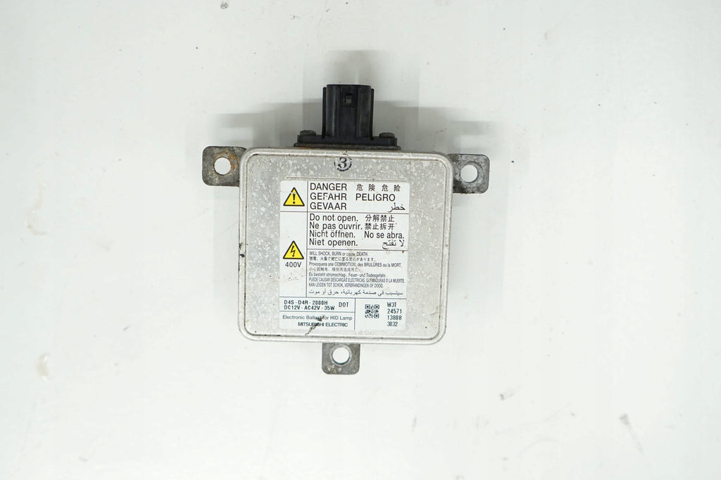 MAZDA 3 III BM 14R XENON CONVERTER MODULE D4SD4R2000H