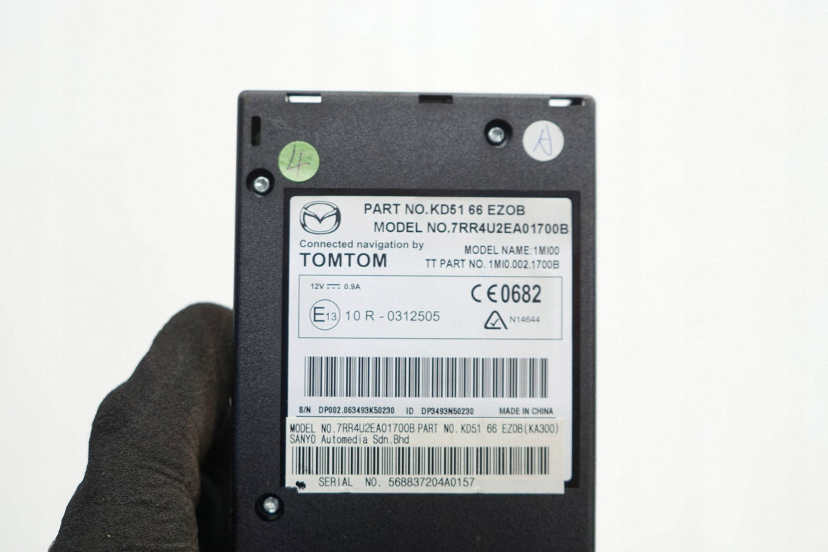 MAZDA 6 GJ 14R MODULE CARD READER SD TOMTOM KD5166EZ0B