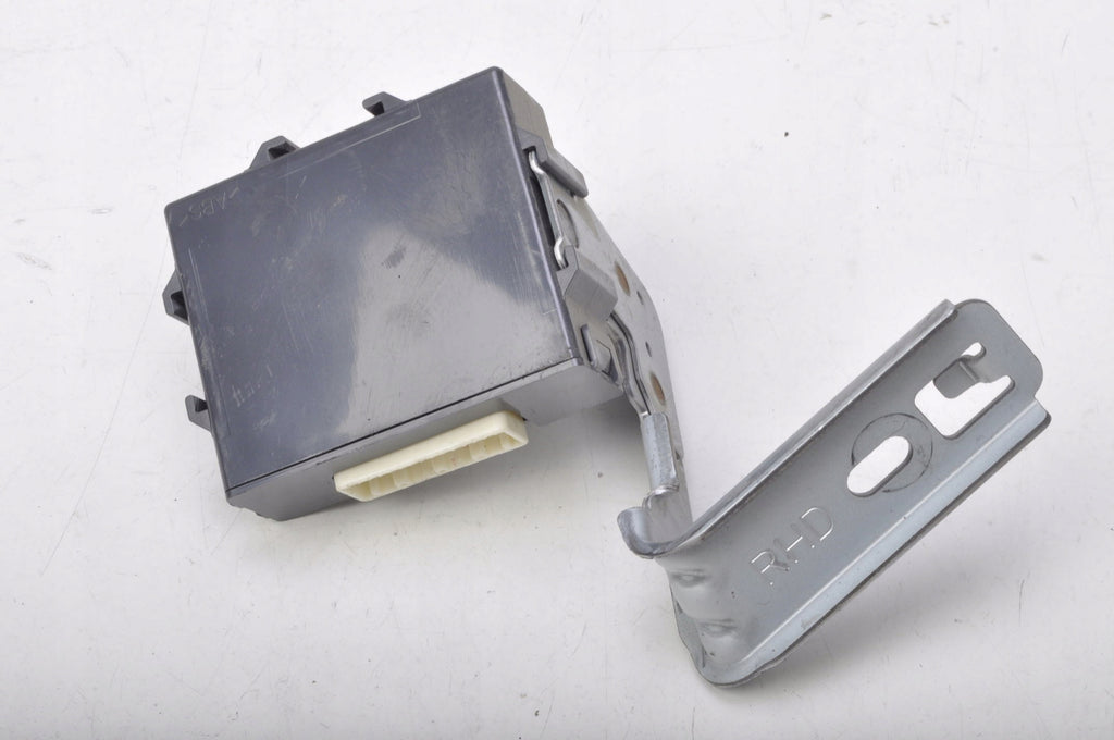 MAZDA CX-3 LIFT 2.0 MODULE DRIVER D28T-67UU0 19R