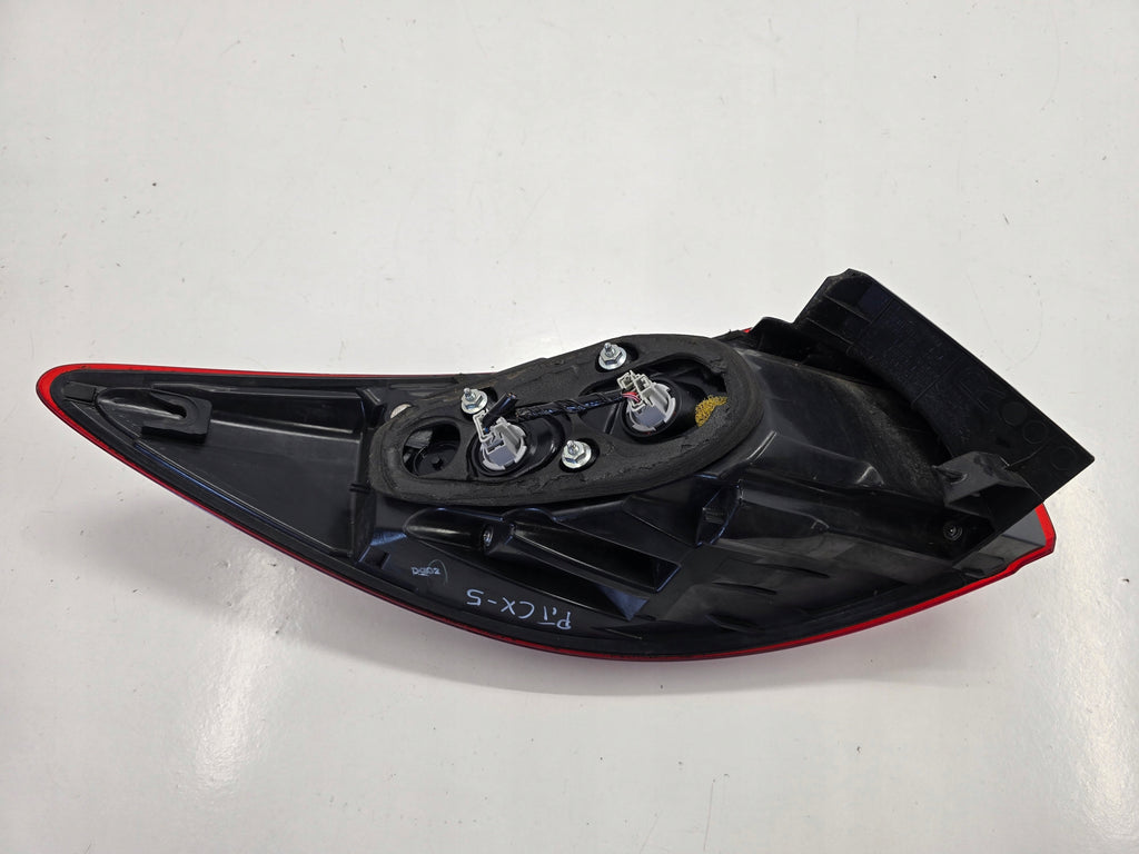 MAZDA CX-5 AND 12-14R LAMP RIGHT REAR KD5451150