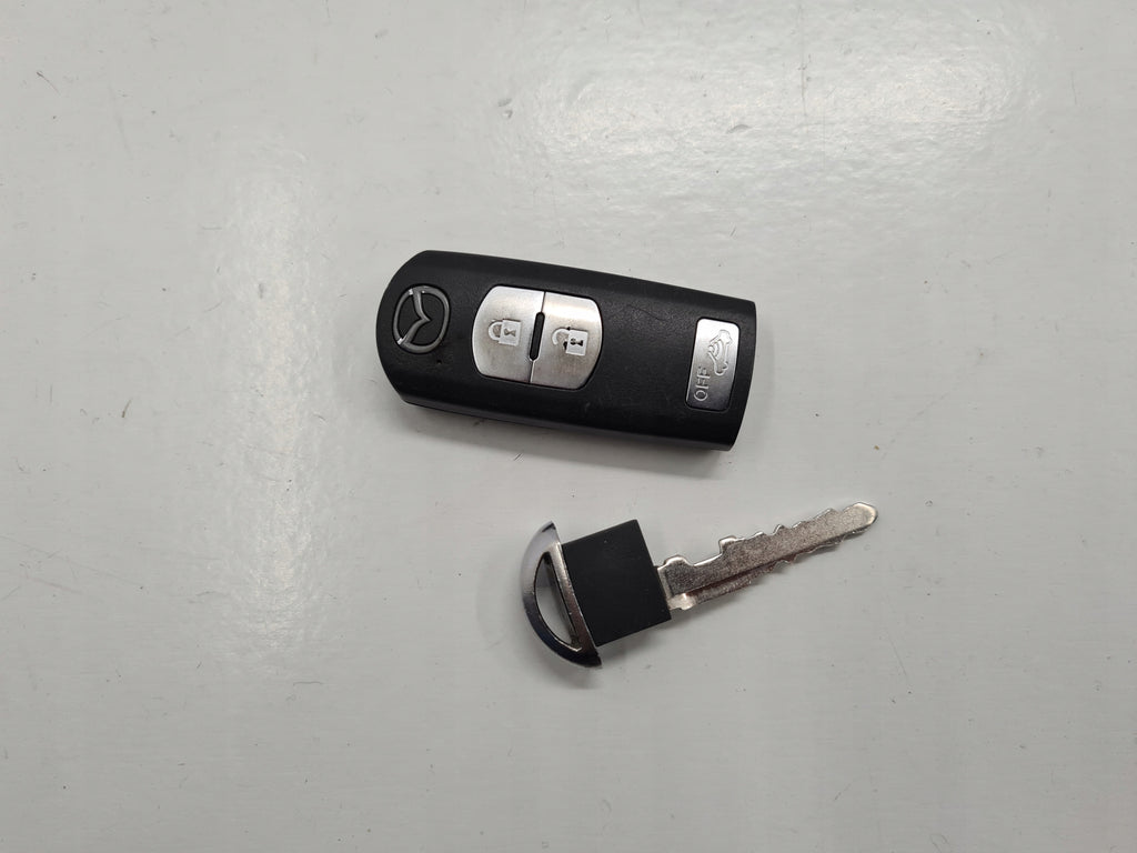 MAZDA CX-5 AND REMOTE CONTROL KEY SKE13E-01