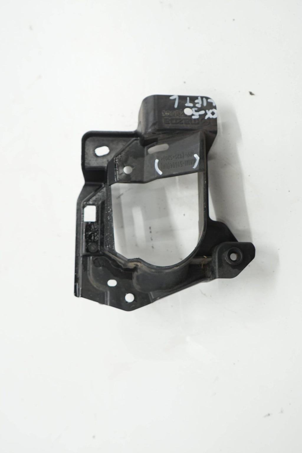 MAZDA CX-5 I LIFT 15R HALOGEN MOUNT BRACKET LEFT FRONT KA0H-51694