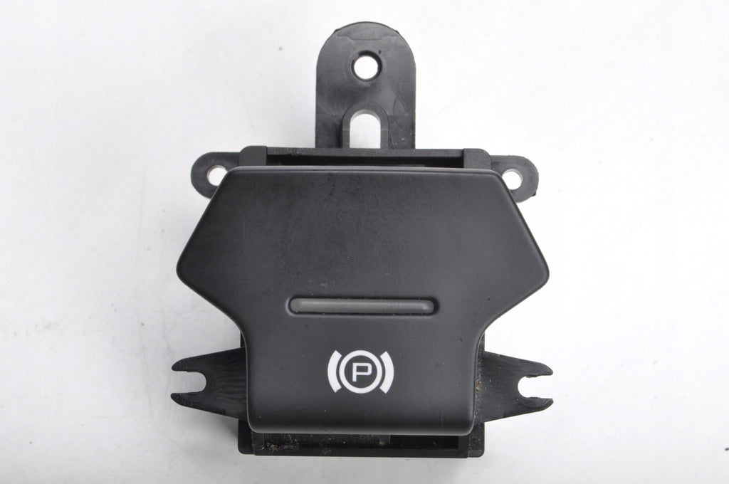 MCLAREN 650S HANDBRAKE BUTTON 11M1100CP.01