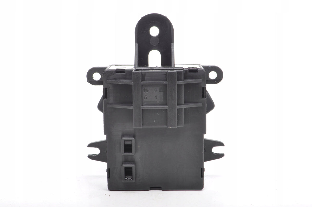 MCLAREN 650S HANDBRAKE BUTTON 11M1100CP.01