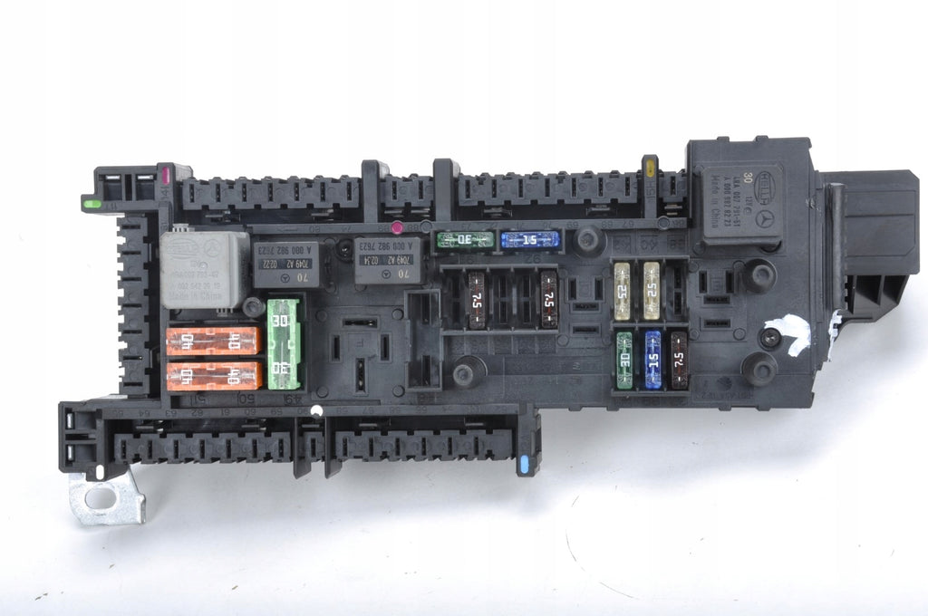 MERCEDES AMG GT C190 4.0 FUSE BOX 168298 1670660