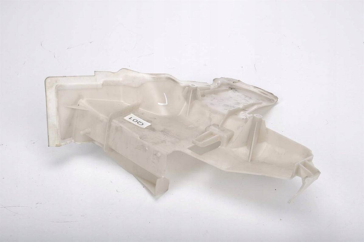 MERCEDES AMG GT C190 DOOR LOCK MOUNT LEFT